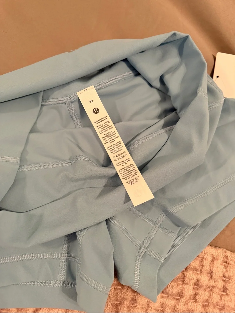 NWT lululemon Align No Line High-Rise Short 4” in Limited Edition Dreamy Blue